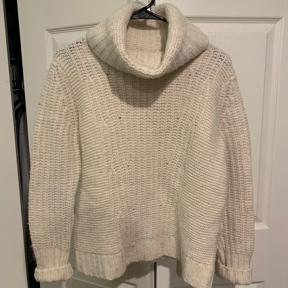 Banana Republic Chunky Knit Sweater